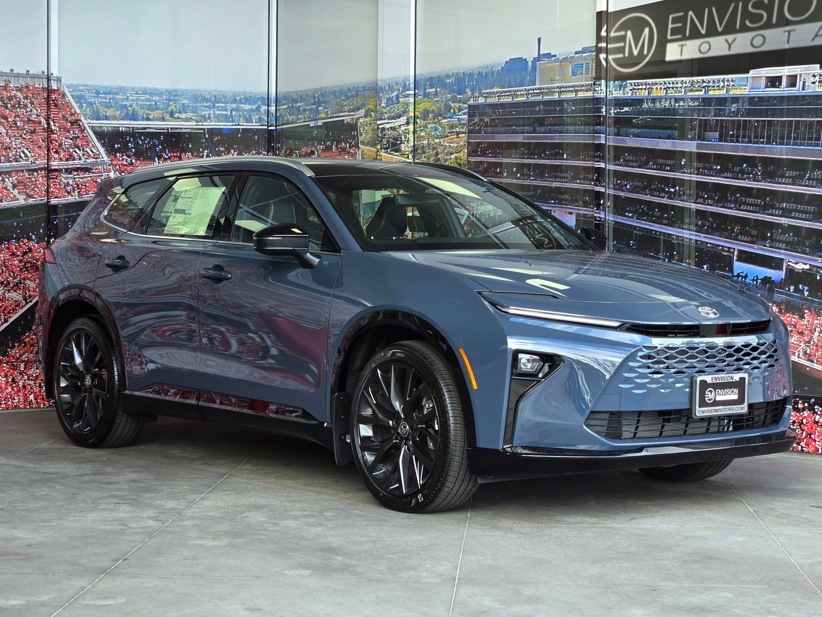 2026 Toyota Crown Signia LIMITED 