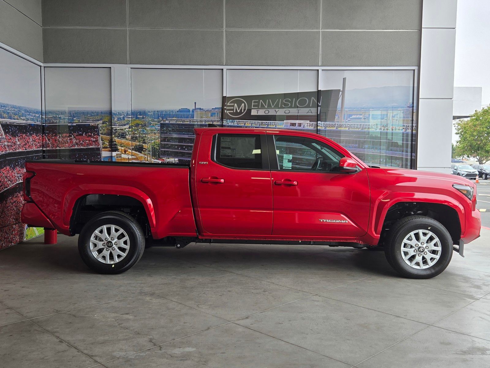 2026 Toyota Tacoma SR5 - Photo 3