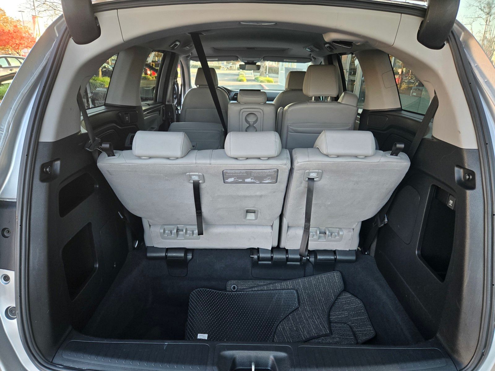 2024 Honda Odyssey EX-L - Photo 28