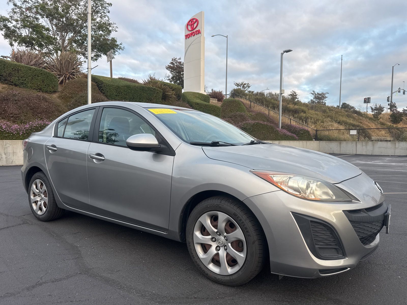 2011 Mazda CX-3 i Sport 4-DOOR Auto's photo