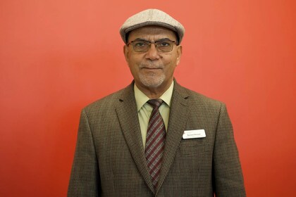 Staff member Naveed Ahmad from ID_b94962