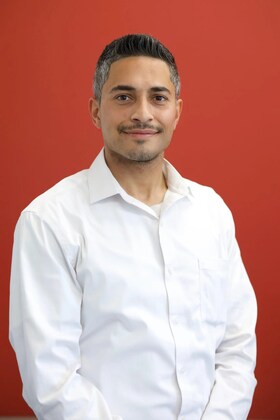 Staff member Ahmed Arghandiwal from ID_b94962
