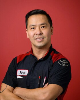 Staff member Nghia Dang from ID_bc56a5