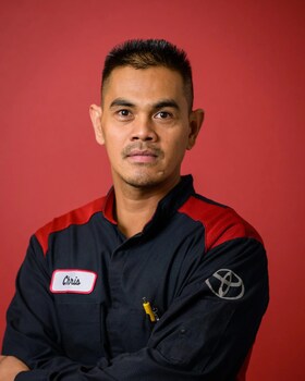 Staff member Christopher Clavido from ID_bc56a5