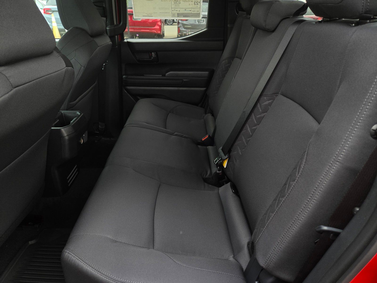 2026 Toyota Tacoma SR5 - Photo 8