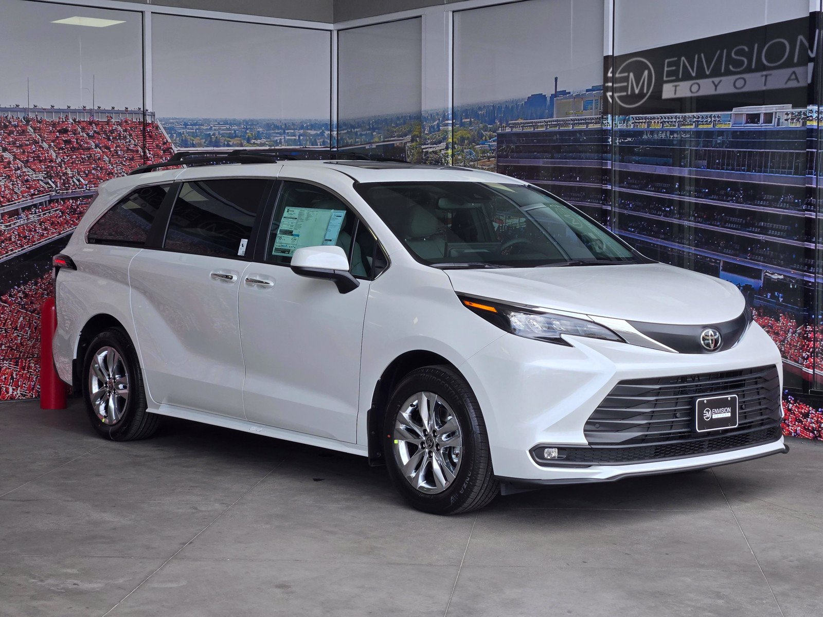 2026 Toyota Sienna 7 PASSENGER 