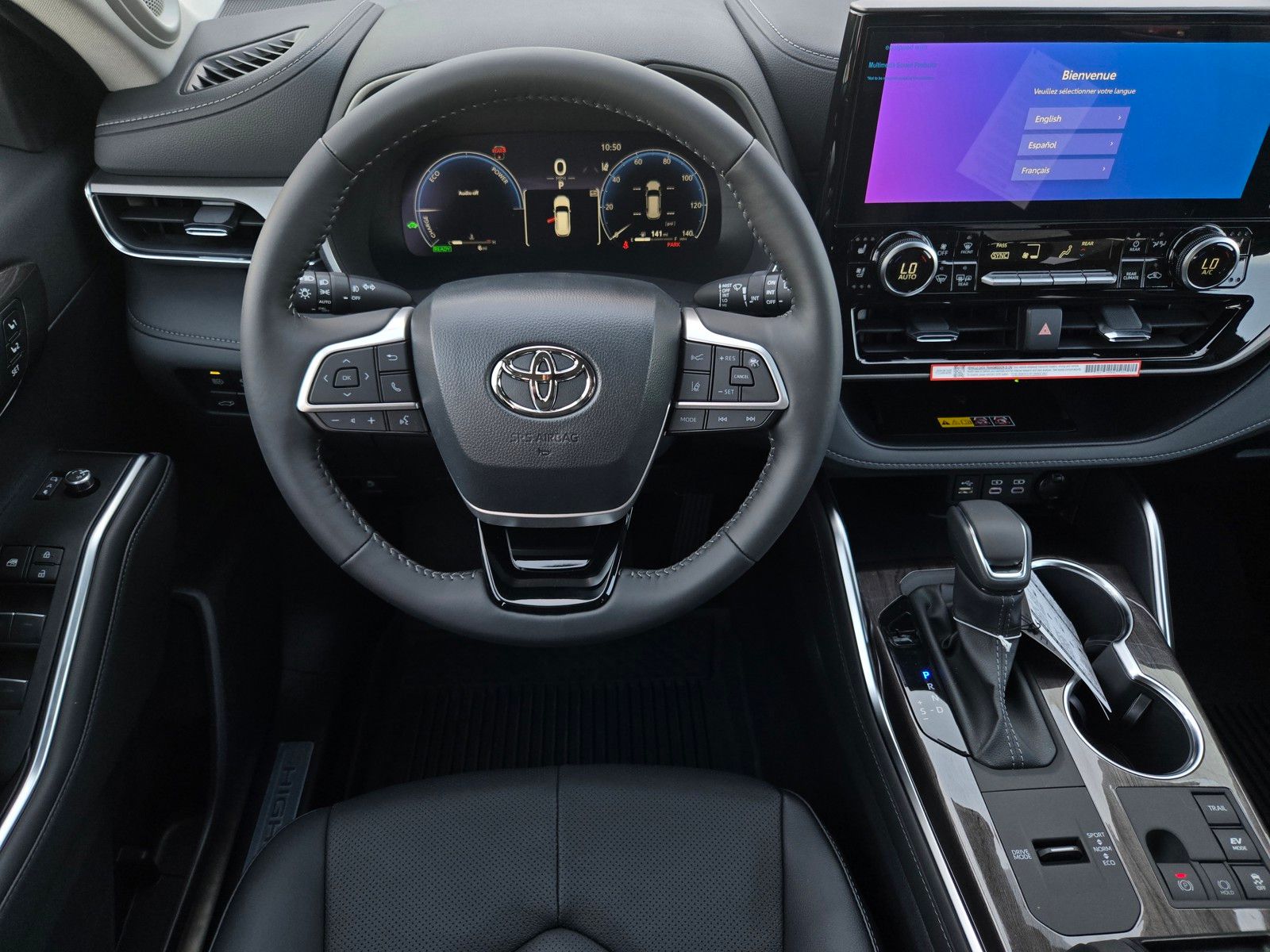 2026 Toyota Highlander Limited - Photo 13