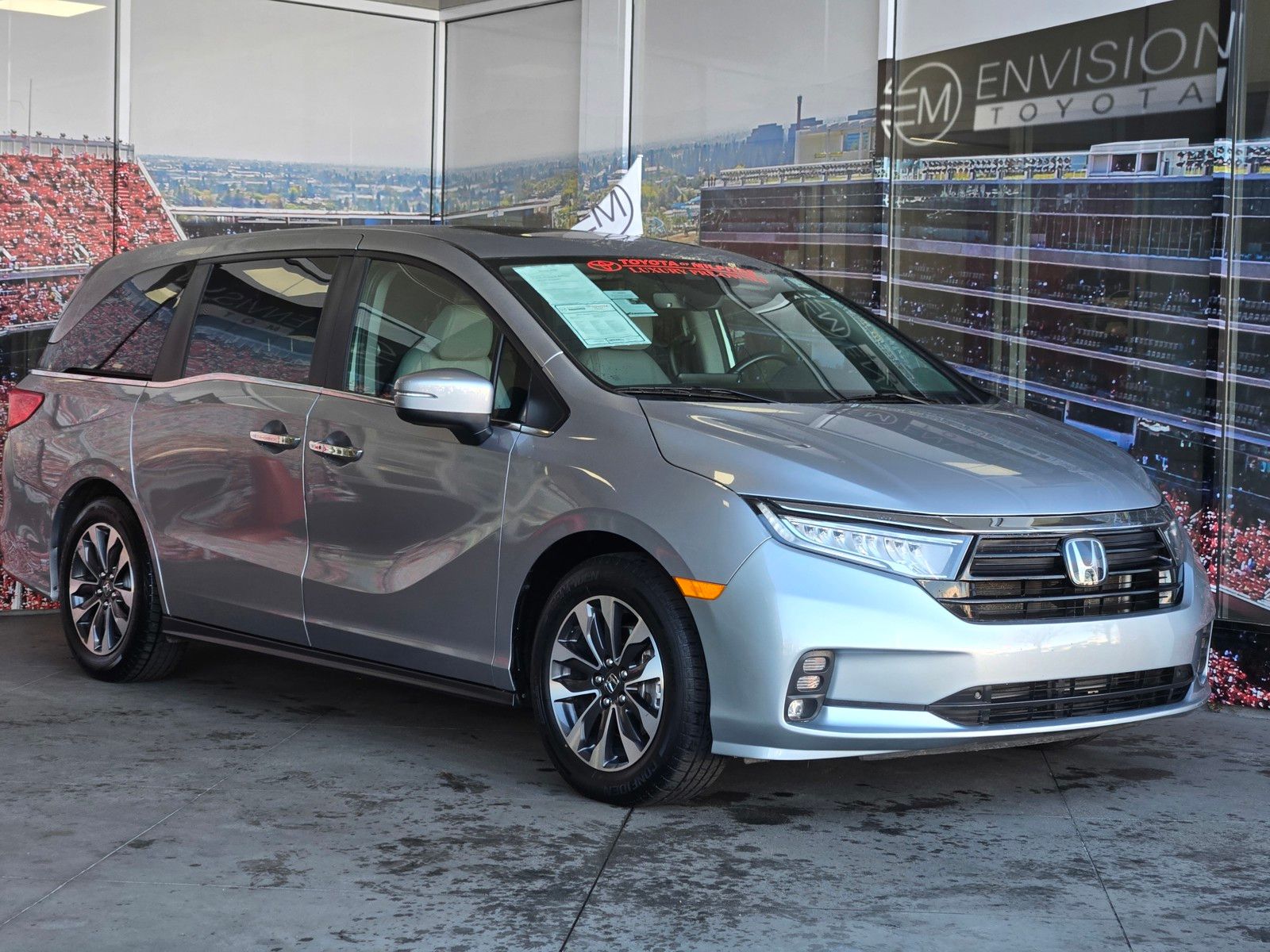 2024 Honda Odyssey EX-L's photo