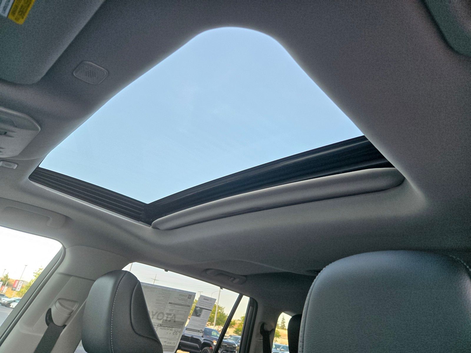 2026 Toyota Highlander Limited - Photo 19