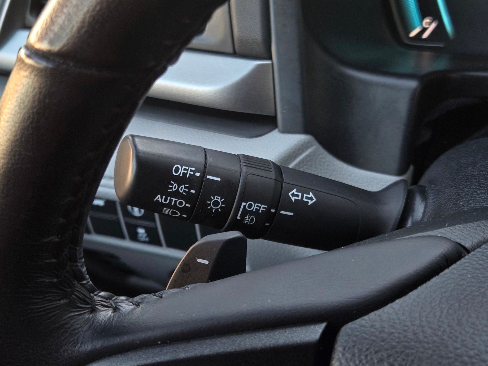 2024 Honda Odyssey EX-L - Photo 26