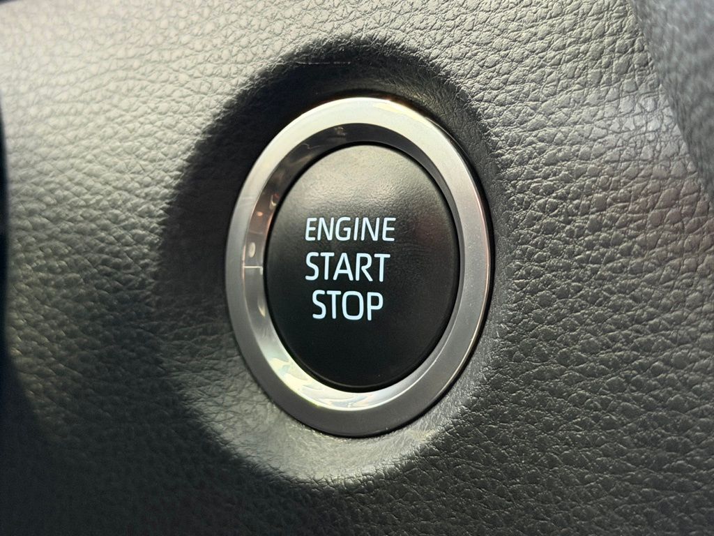 2024 Toyota Corolla XSE - Photo 29