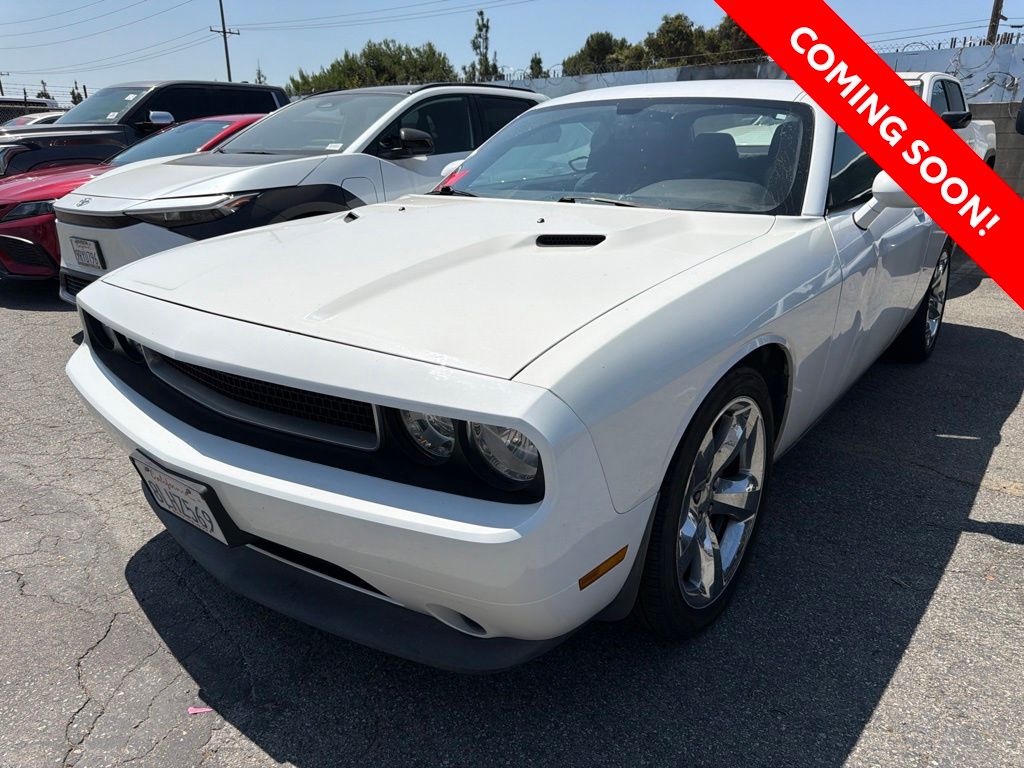 Used 2013 Dodge Challenger SXT with VIN 2C3CDYAG9DH649569 for sale in Norwalk, CA