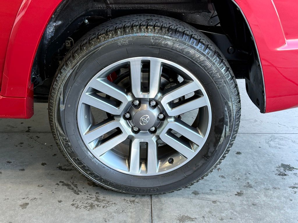 2022 Toyota 4Runner TRD Sport - Photo 14