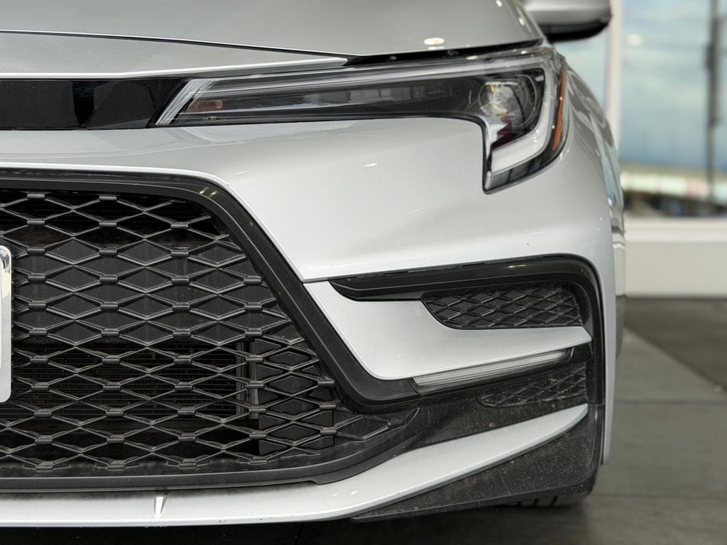 2024 Toyota Corolla XSE - Photo 6