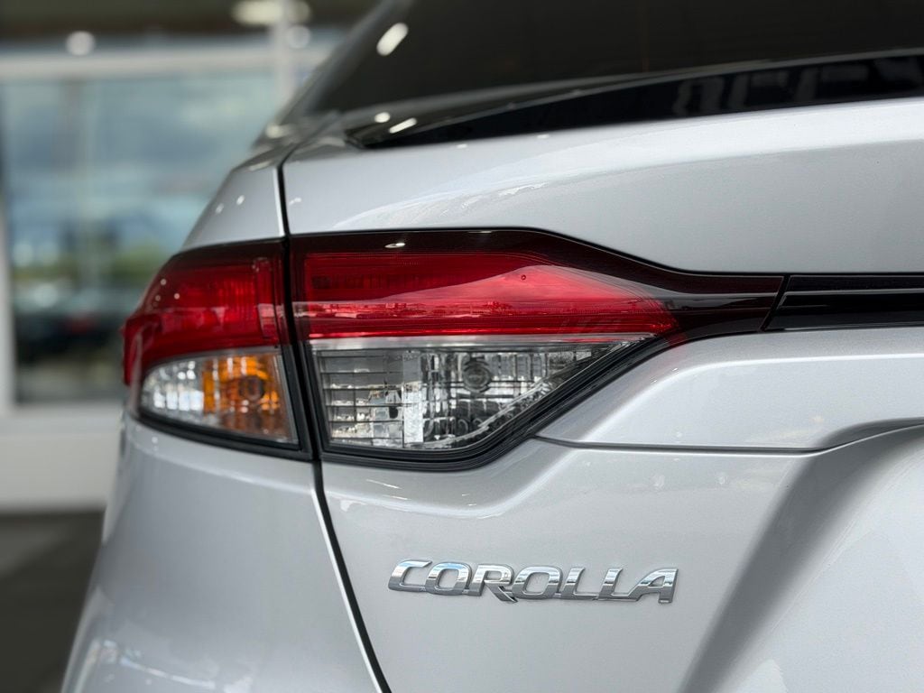 2024 Toyota Corolla XSE - Photo 11