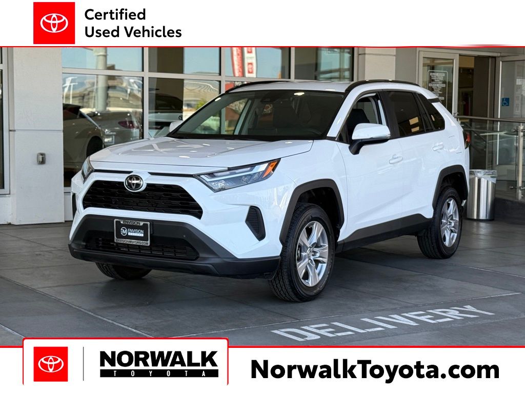 2025 Toyota RAV4 SUV 