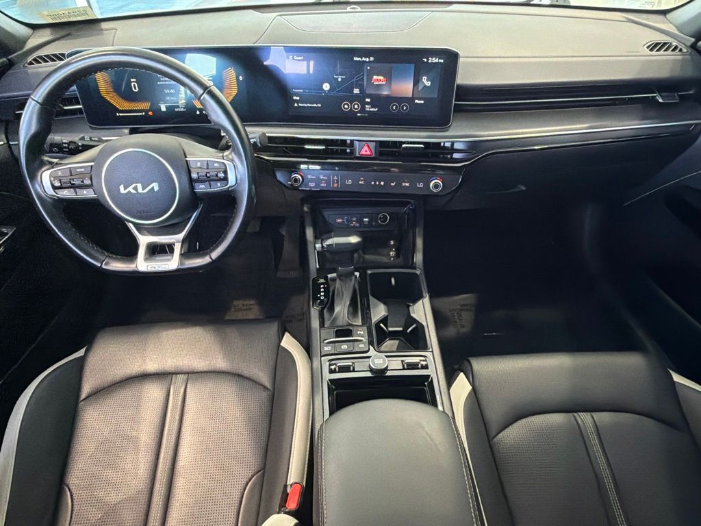 2025 Kia K5 GT-Line - Photo 32