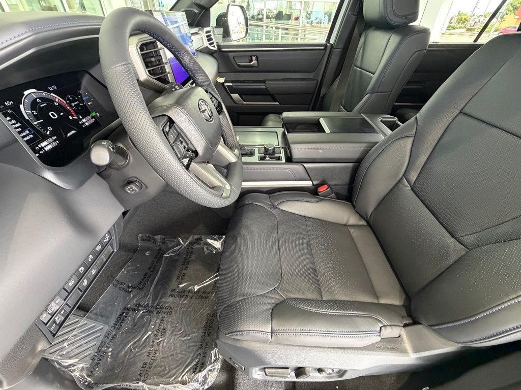 2026 Toyota Sequoia Platinum - Photo 21