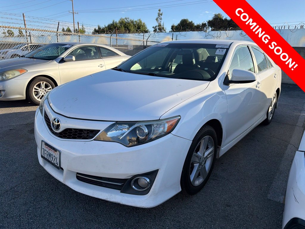 Used 2014 Toyota Camry SE with VIN 4T1BF1FK3EU462148 for sale in Norwalk, CA