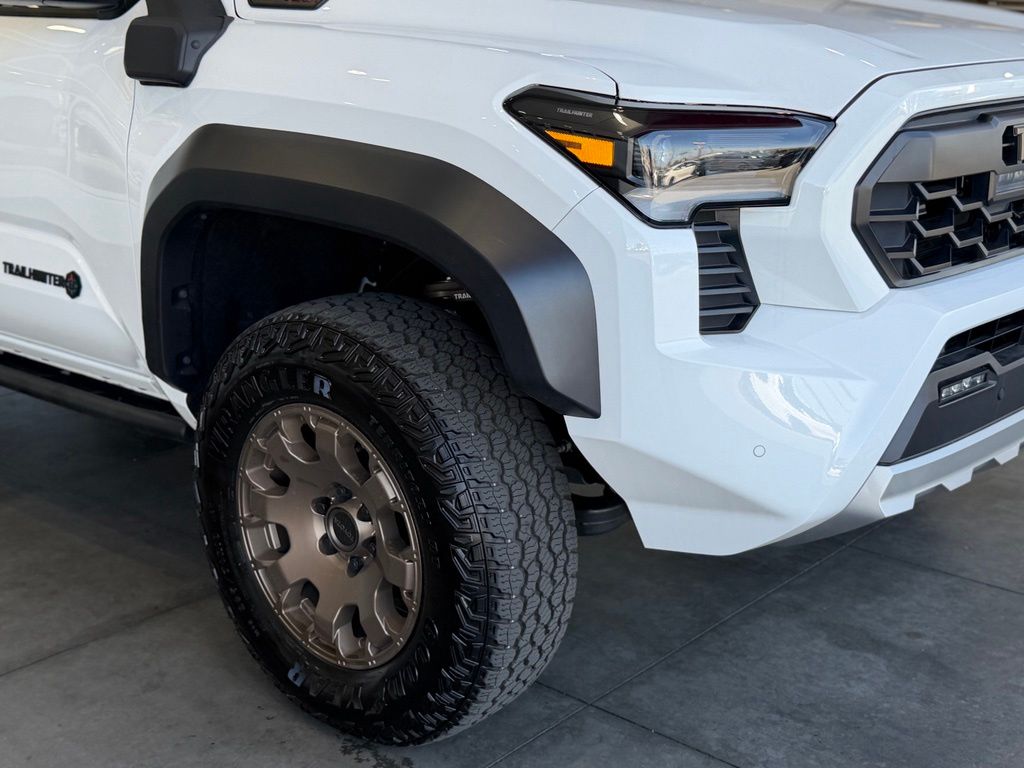 2026 Toyota Tacoma Trailhunter - Photo 9