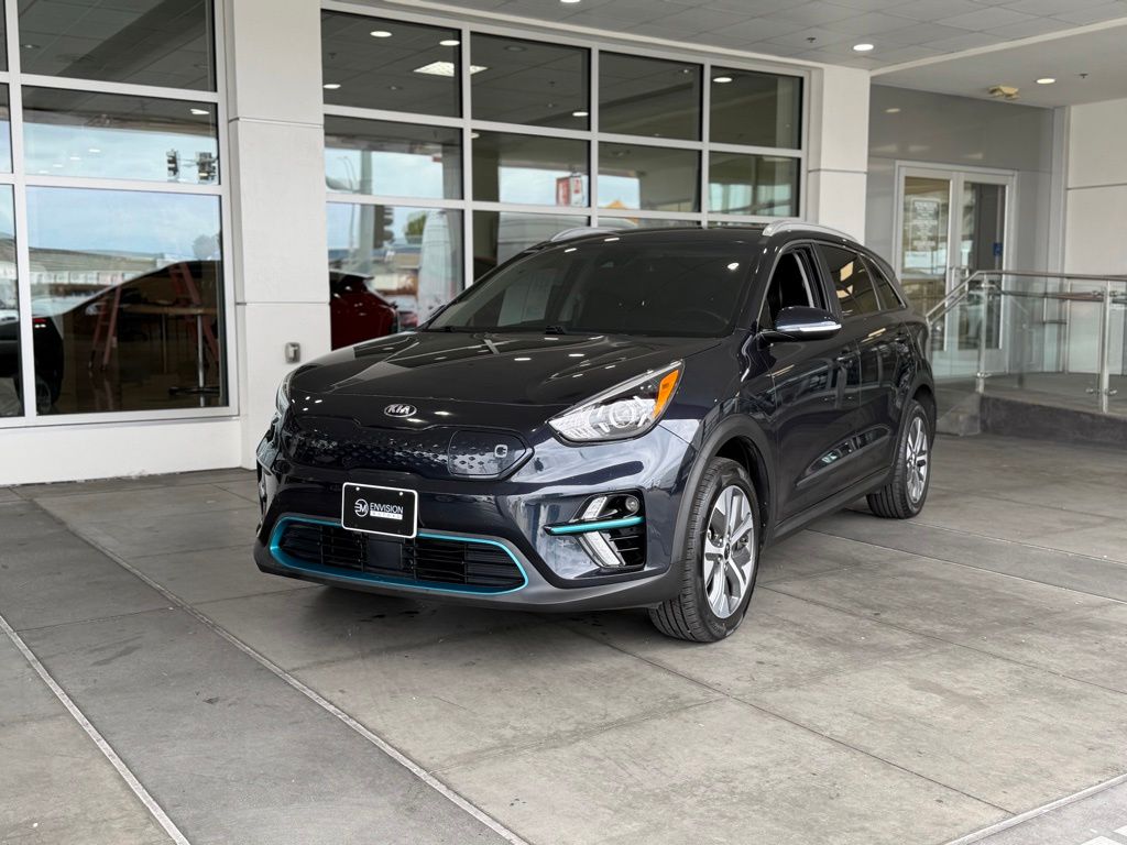 Used 2021 Kia Niro EX with VIN KNDCC3LG1M5103998 for sale in Norwalk, CA