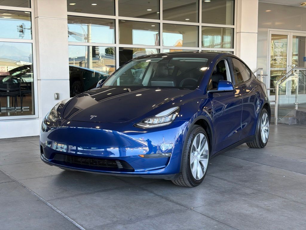 Used 2021 Tesla Model Y Long Range with VIN 5YJYGDEE8MF089494 for sale in Norwalk, CA