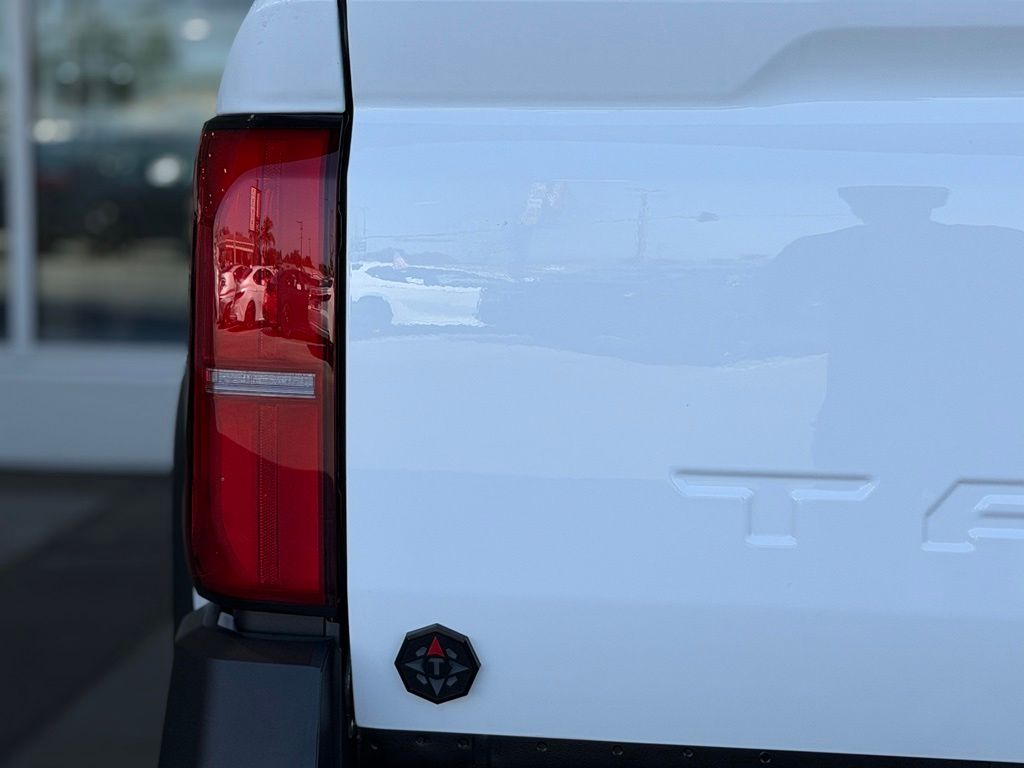 2026 Toyota Tacoma Trailhunter - Photo 11