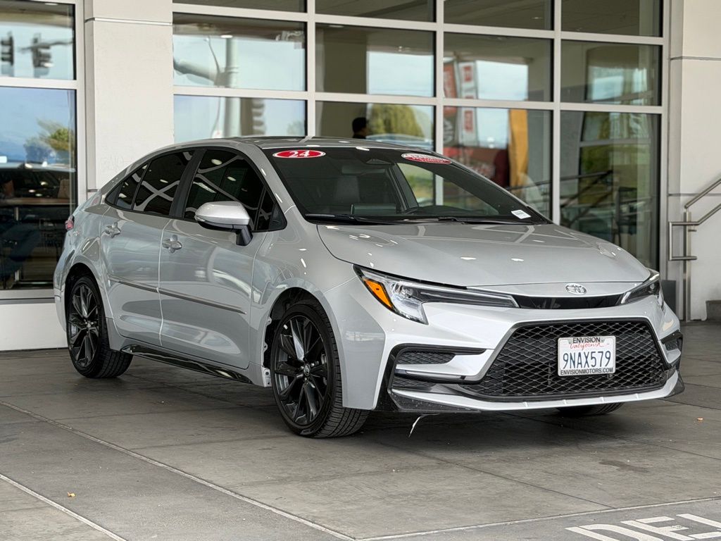 2024 Toyota Corolla XSE - Photo 8