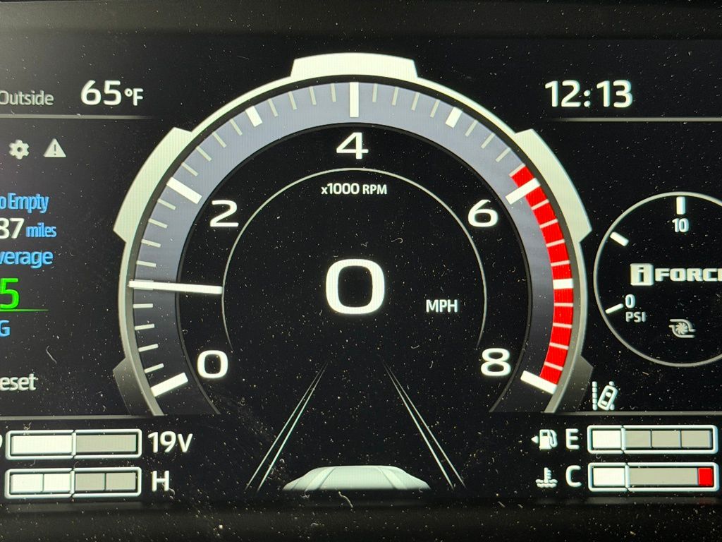 2026 Toyota Sequoia Platinum - Photo 28
