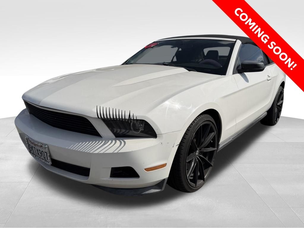 2012 Ford Mustang V6's photo