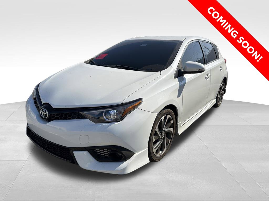 2017 Toyota Corolla iM Base — photo 1 of 9