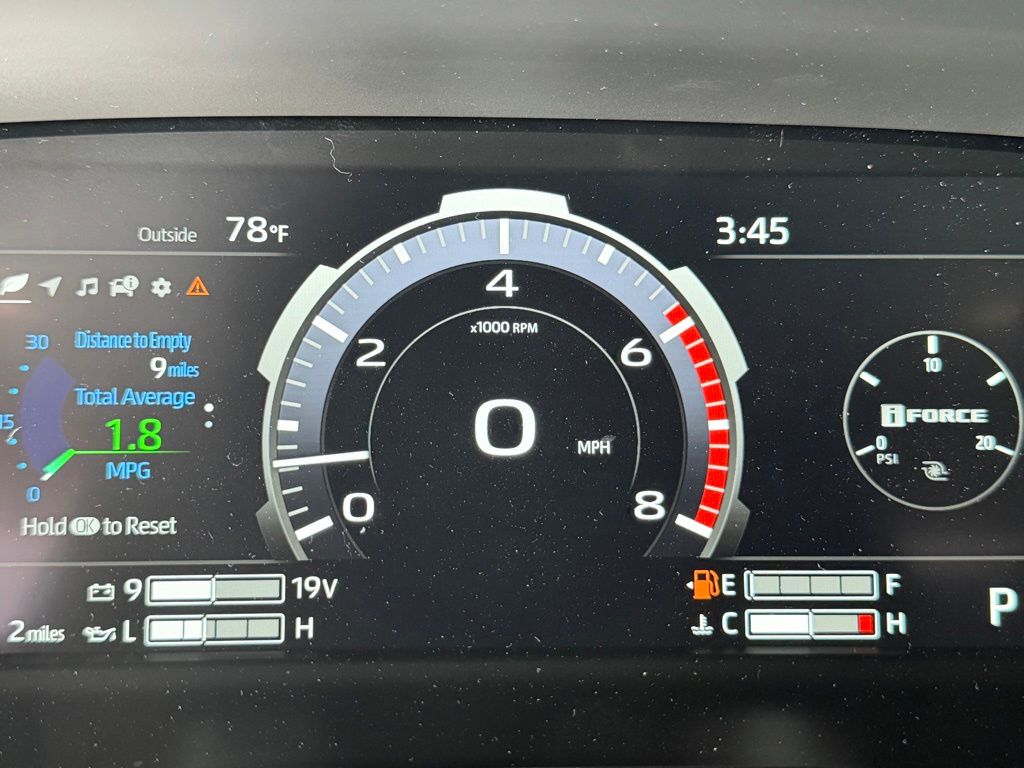 2026 Toyota Tundra Limited - Photo 24
