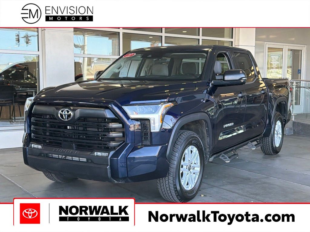 2022 Toyota Tundra SR5