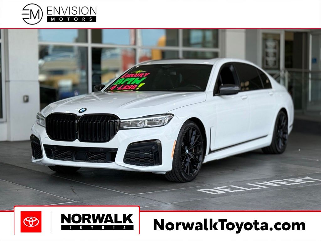 2022 BMW 7 Series 740i's photo