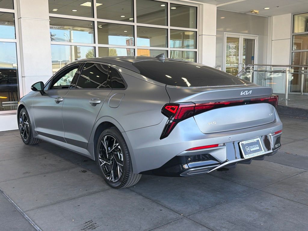 2025 Kia K5 GT-Line - Photo 9