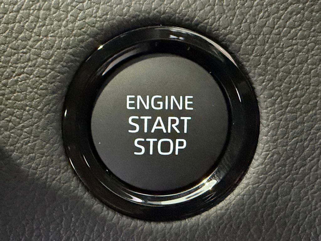 2026 Toyota Tundra Limited - Photo 25