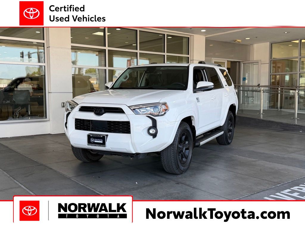 2022 Toyota 4Runner SR5 Premium RWD V6's photo