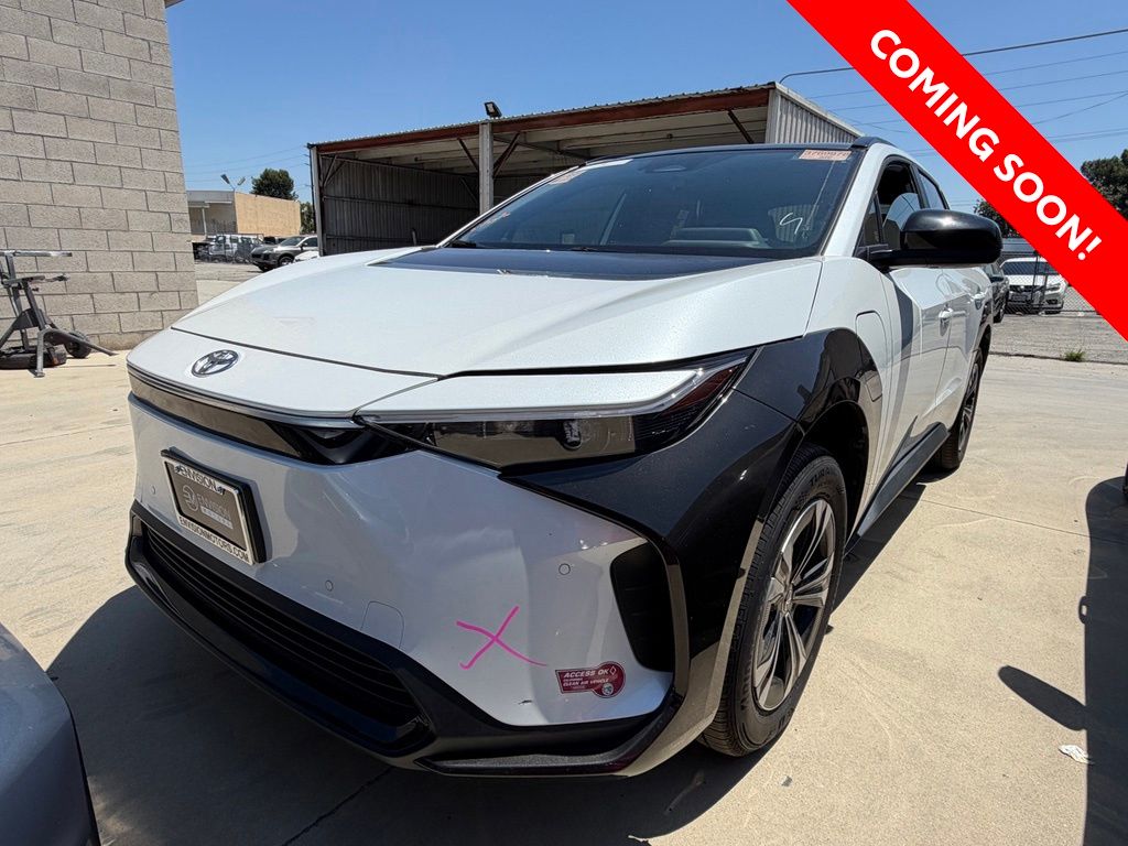 Used 2024 Toyota bZ4X XLE with VIN JTMAAAAAXRA033318 for sale in Norwalk, CA