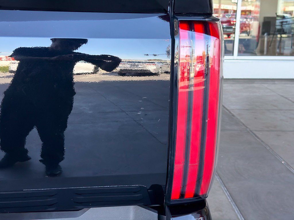 2024 Toyota Tundra Limited - Photo 13