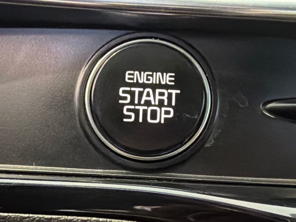 2025 Kia K5 GT-Line - Photo 27