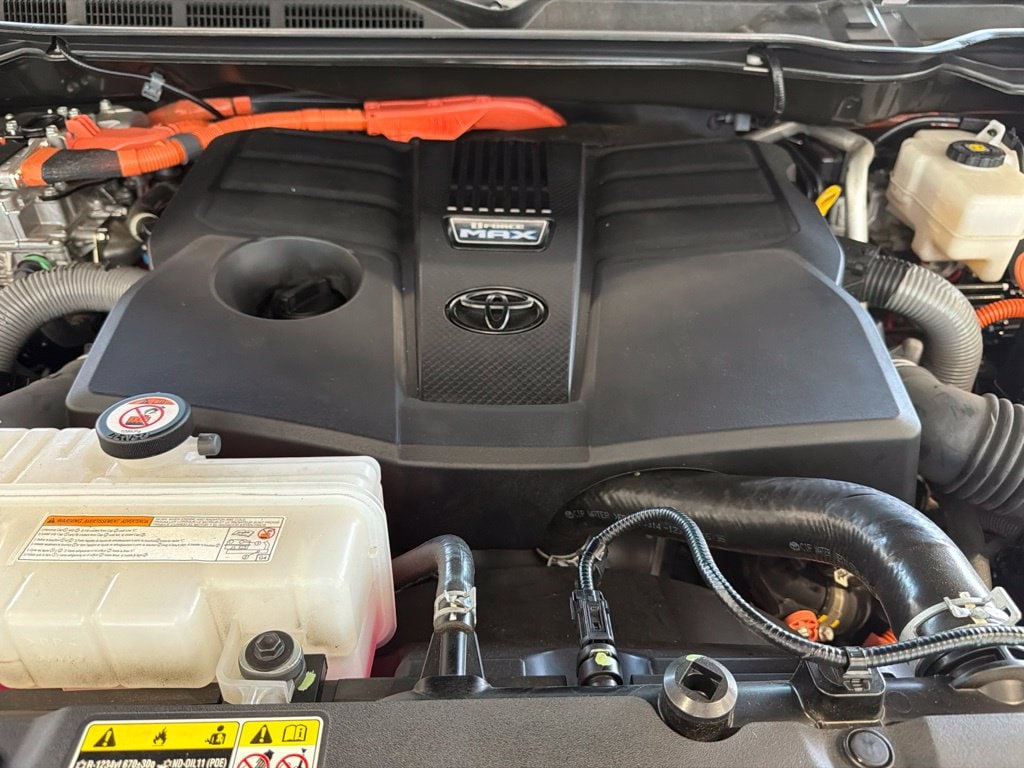 2024 Toyota Tundra Limited - Photo 35