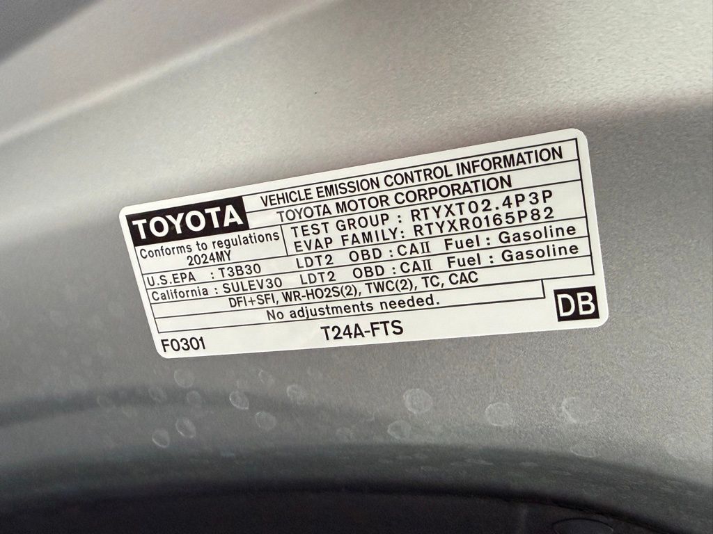 2024 Toyota Highlander XLE - Photo 38