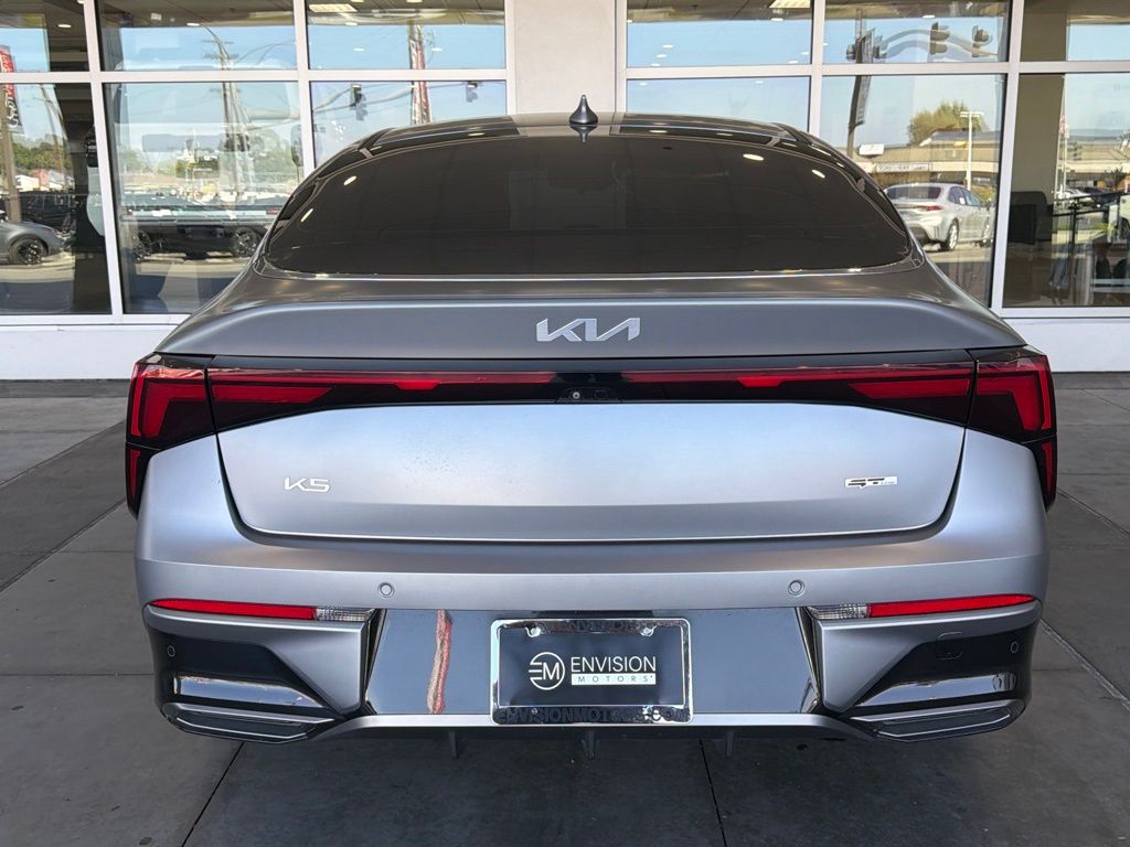 2025 Kia K5 GT-Line - Photo 12