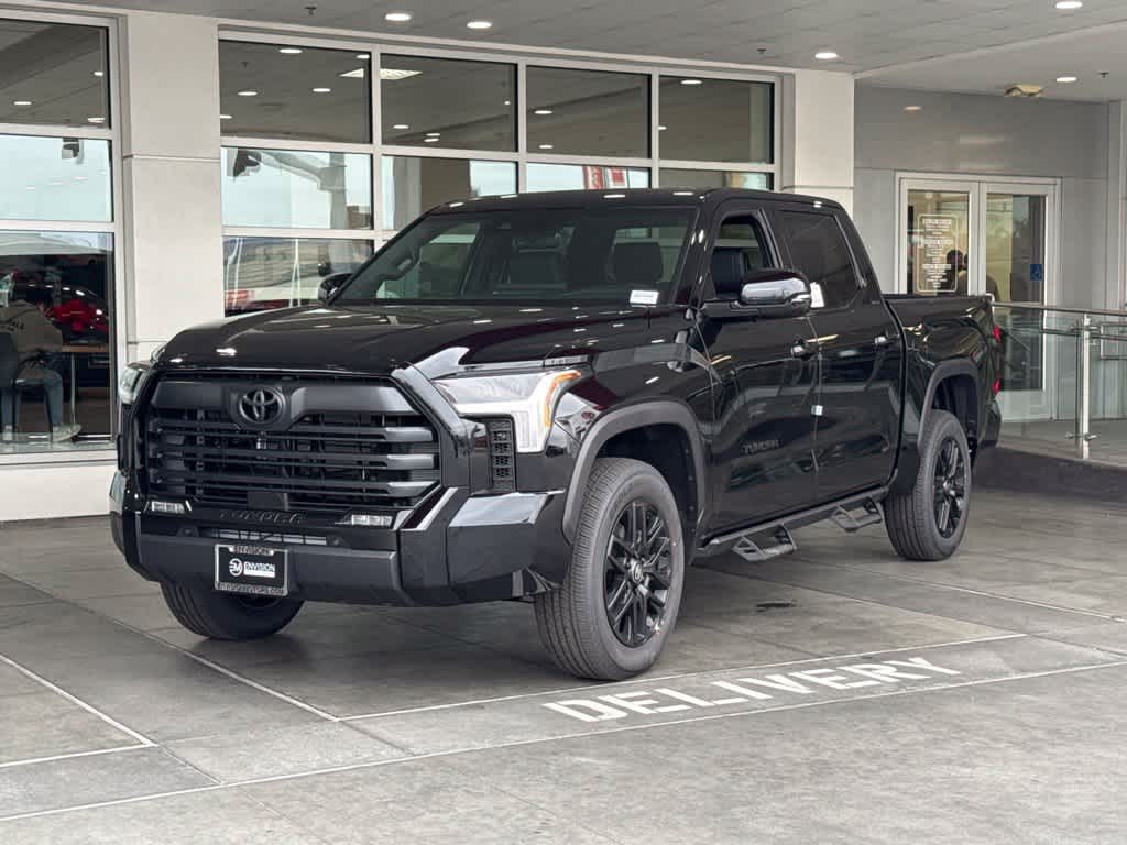 2026 Toyota Tundra Limited LIMITED CREWMAX 5.5