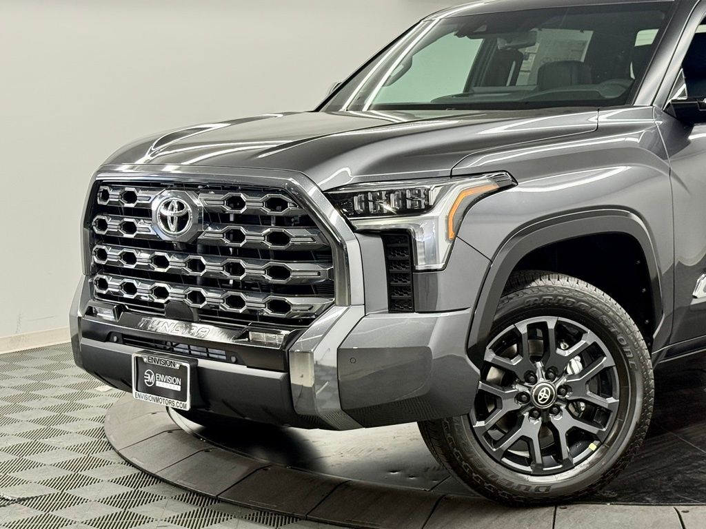 2026 Toyota Tundra Platinum - Photo 3