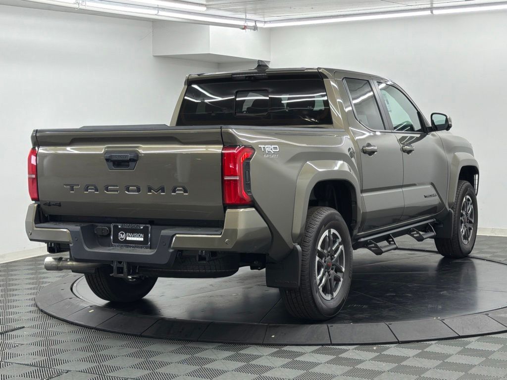 2026 Toyota Tacoma TRD Sport - Photo 6