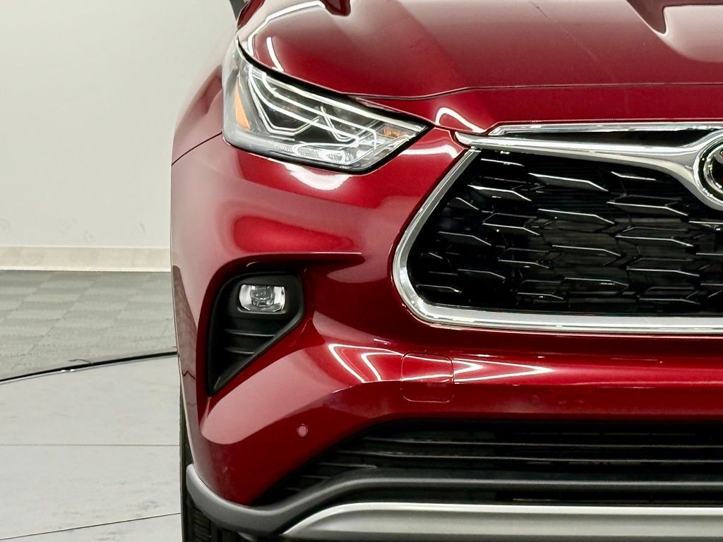 2026 Toyota Highlander Platinum - Photo 9