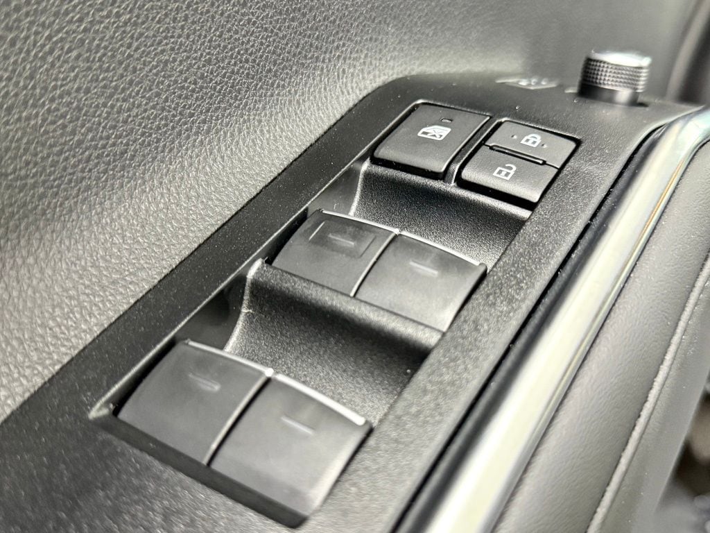 2026 Toyota Highlander Platinum - Photo 20
