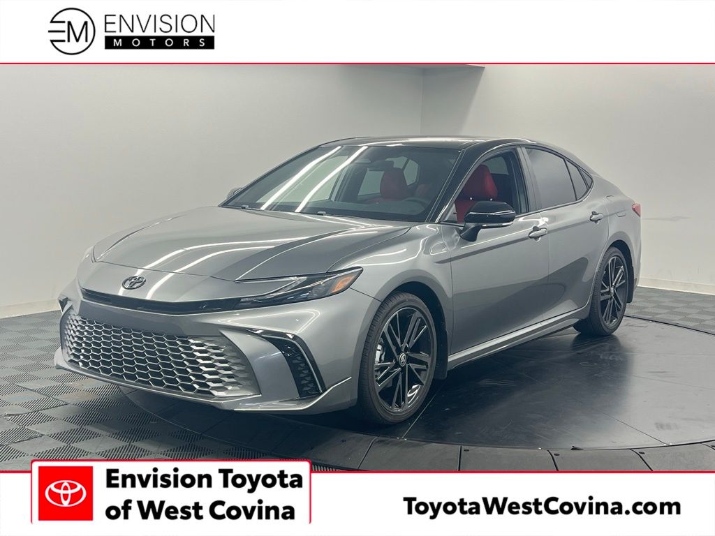 2026 Toyota Camry XSE Hybrid's photo