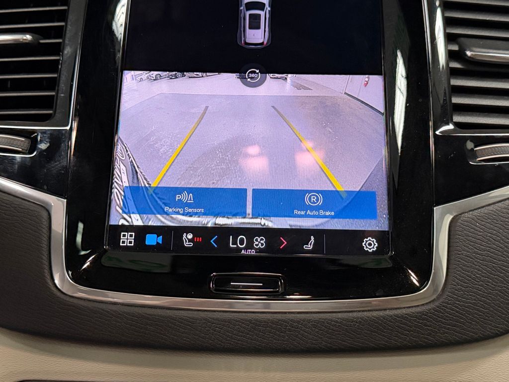 2023 Volvo XC90 Plus - Photo 37